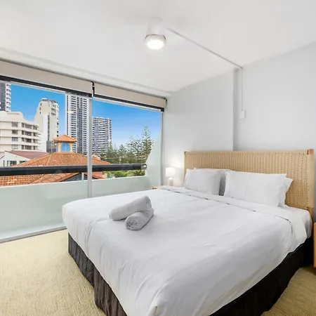 Hi Ho Beach Apartments On Broadbeach Gold Coast Exterior photo