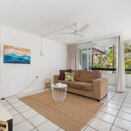 Hi Ho Beach Apartments On Broadbeach Gold Coast Exterior photo