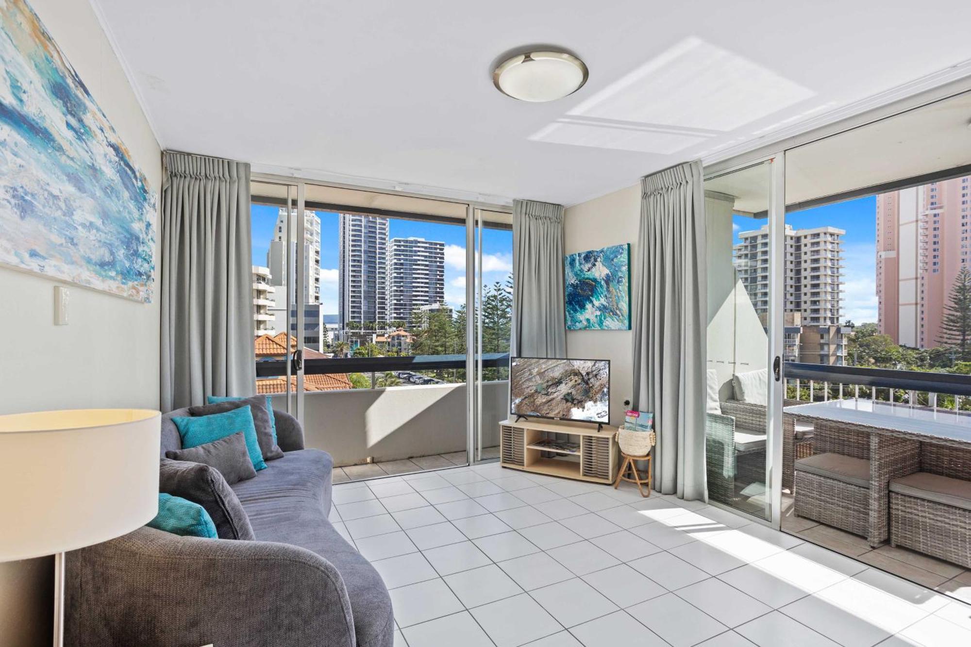 Hi Ho On Broadbeach