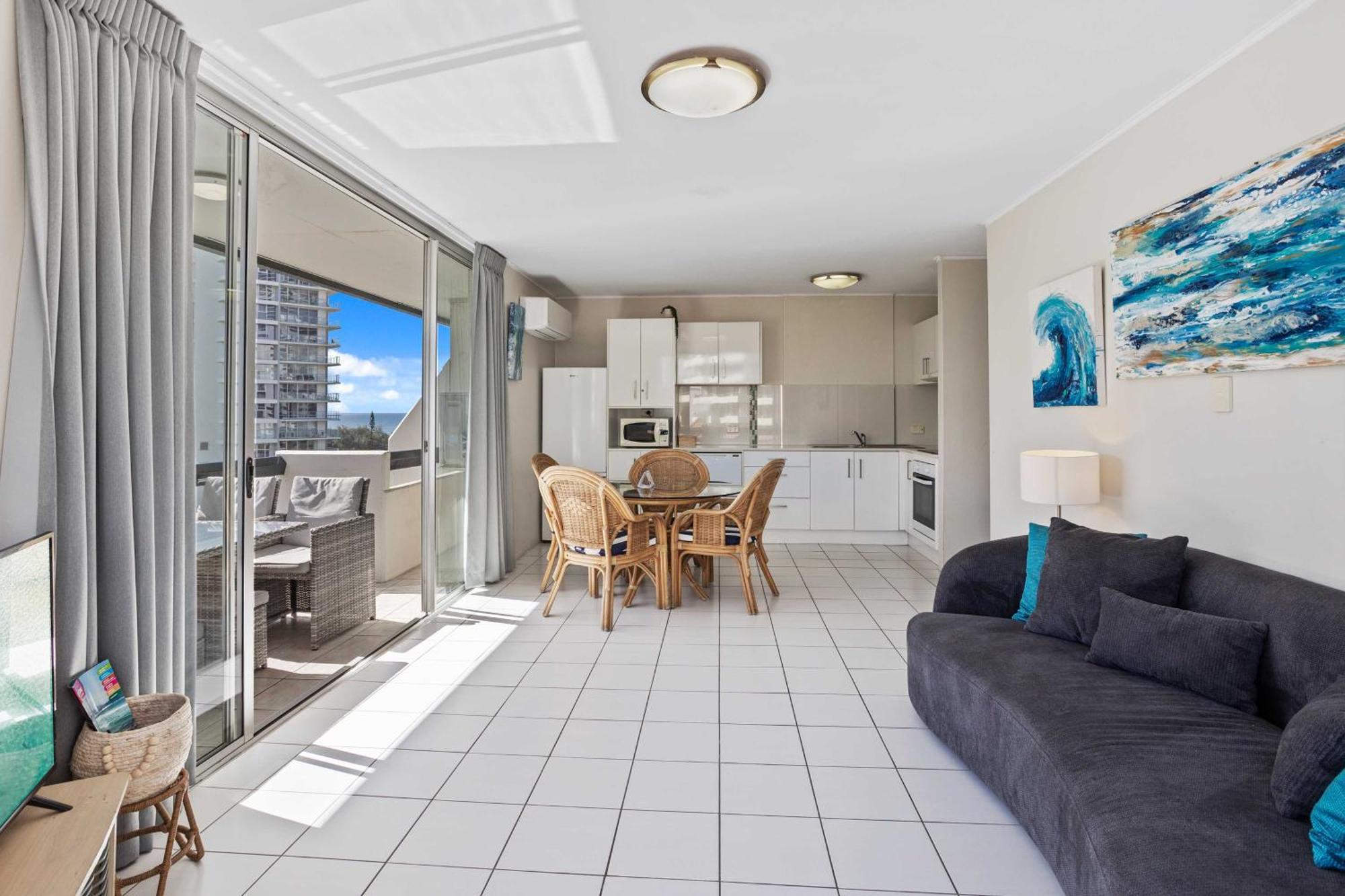 Hi Ho On Broadbeach Gold Coast